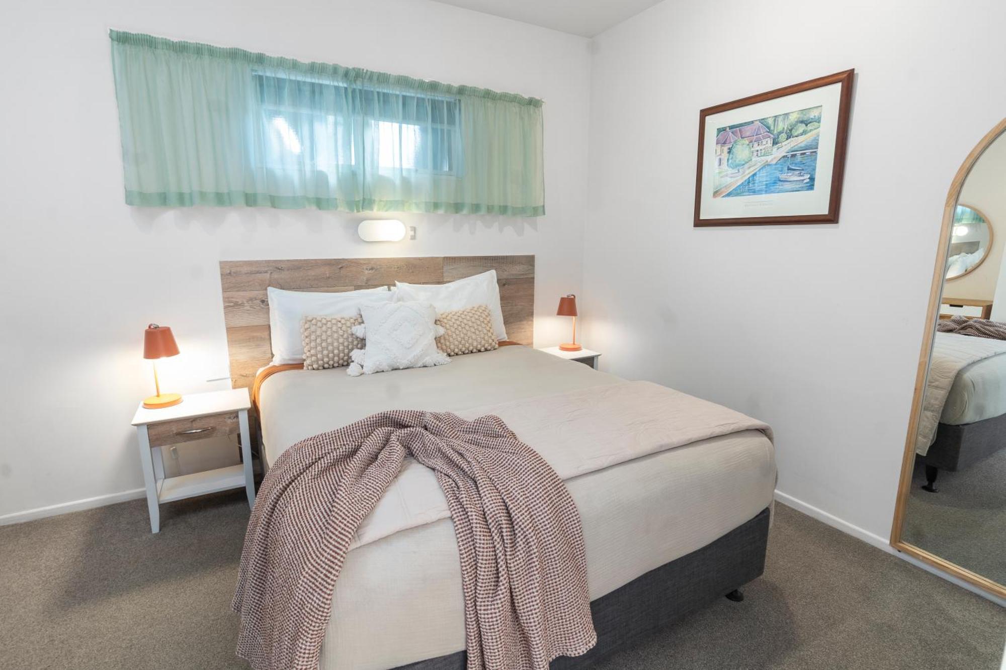 Asure Admirals View Motel Пейхия Экстерьер фото